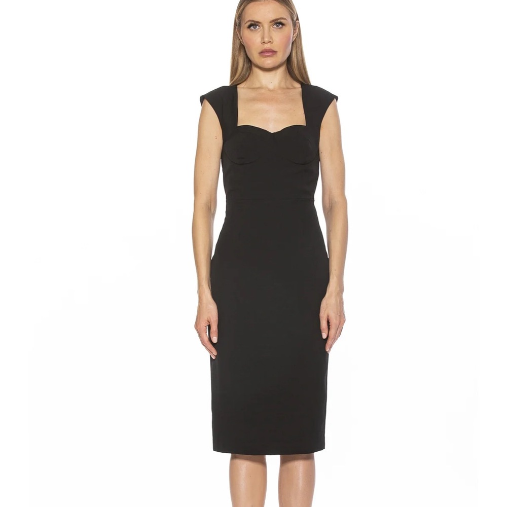 Alexia Admor Black Midi Dress